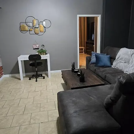 Cozy Condo In Shockoe Bottom With Bars And Restaurants At The Doorsteps